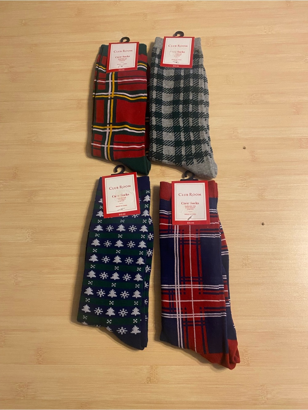 New Club Room Unisex Crew Socks 4 Pairs Holiday Plaid Multicolor One Size